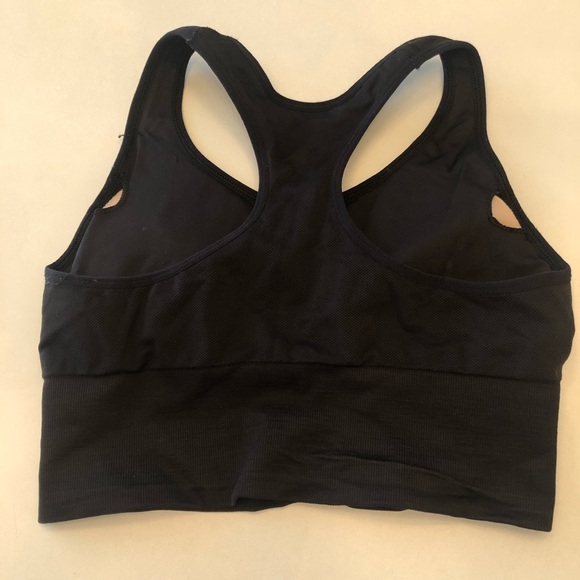 Old Navy Sports bra; size large; black - Picture 2 of 3